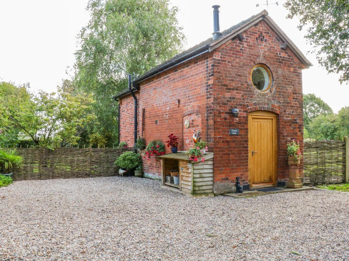 Chequer Stable Villa Brereton Exterior photo